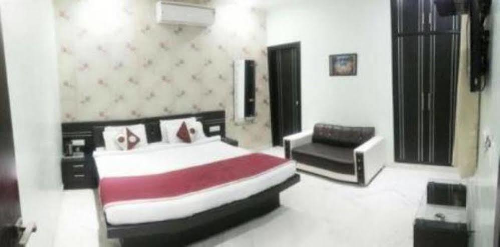 Star Hotel Agra  Exterior foto